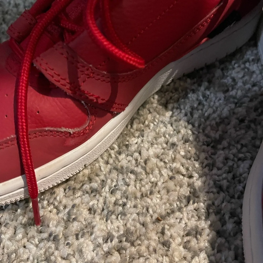 Nike Kids Red High-Top Sneakers Jordan - Picture 4 of 16
